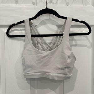 Lululemon free to be serene sports bra